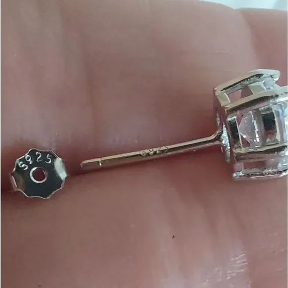 Platinum Plated 925 Silver Sterling Cubic Zircon Stud Earrings 7mm - Picture 6 of 8